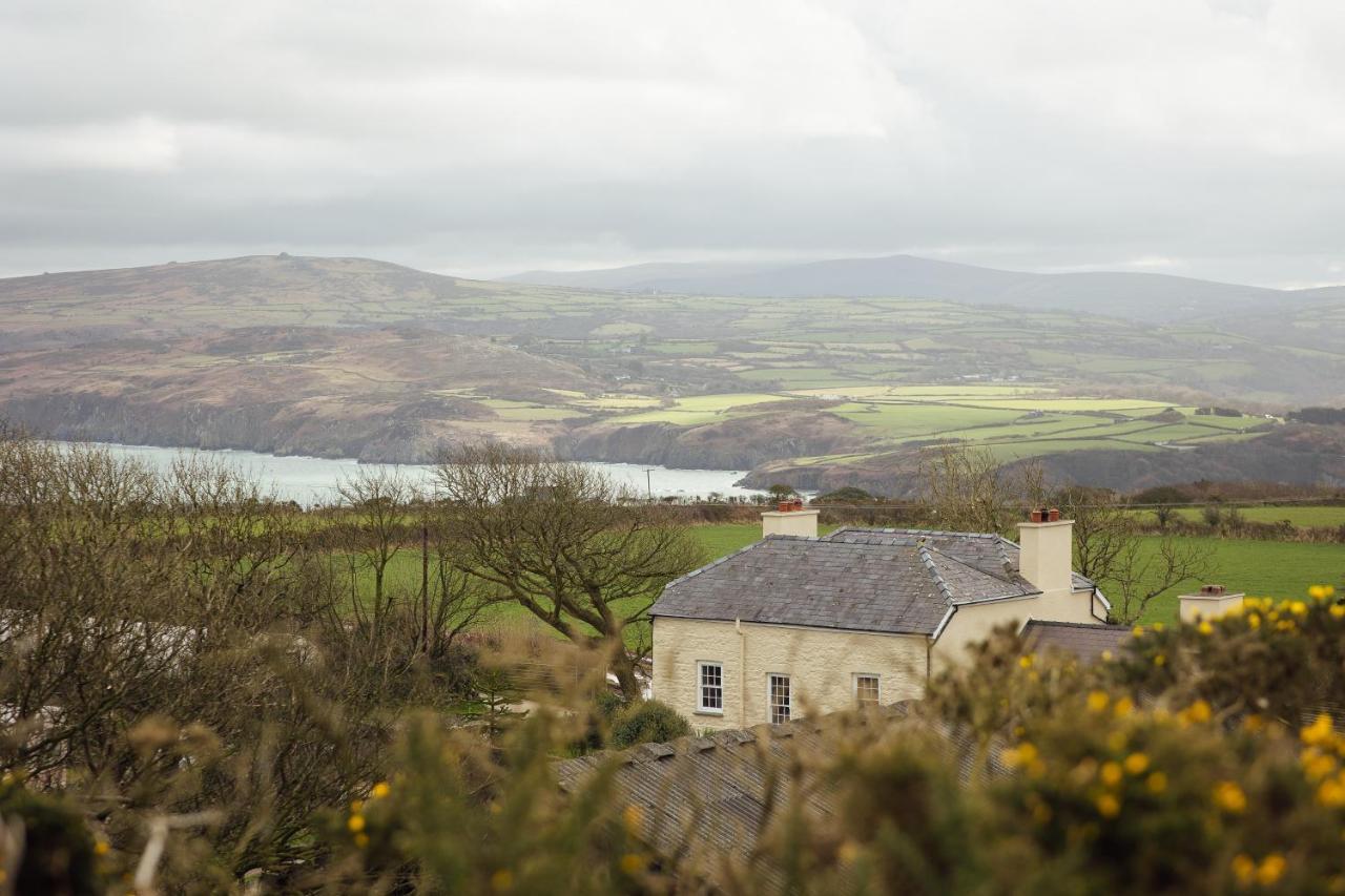 Penrhiw Farm B & B Goodwick Kültér fotó